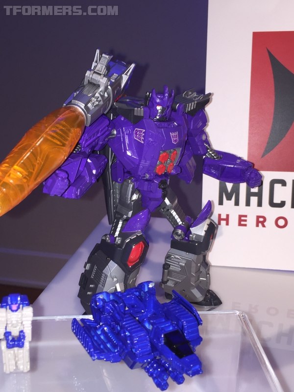 NYCC 2015   Transformers Combiner Wars Galvatron, Skullcruncher, Blaster, More  (2 of 18)